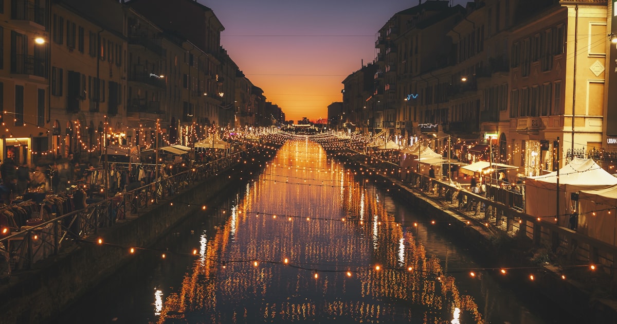 Guida di Viaggio a Milano 2025: Principali Attrazioni, Cibo e Shopping